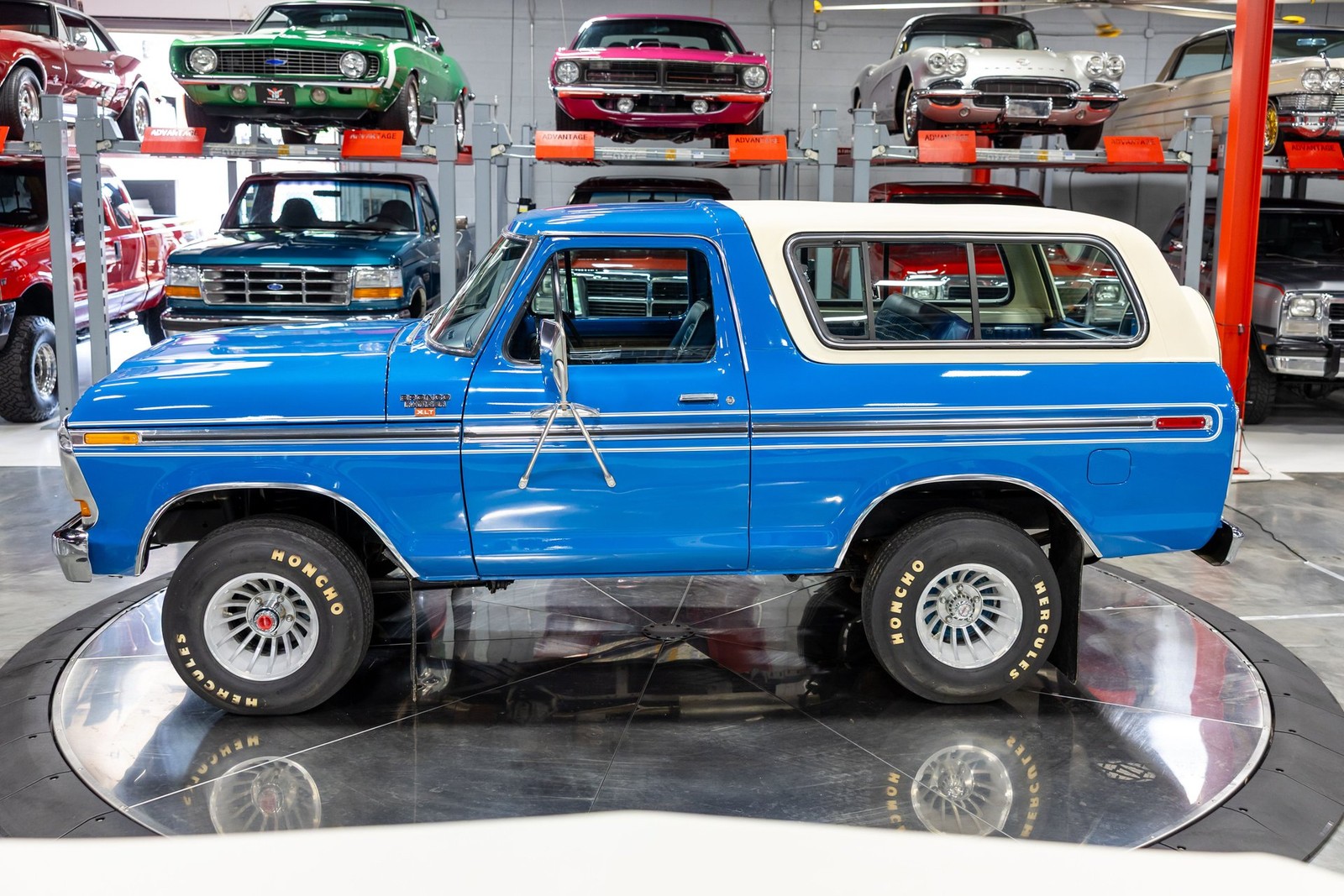 Ford-Bronco-1978-SUV-11