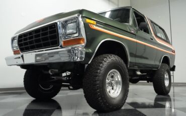 Ford-Bronco-1978-SUV-17