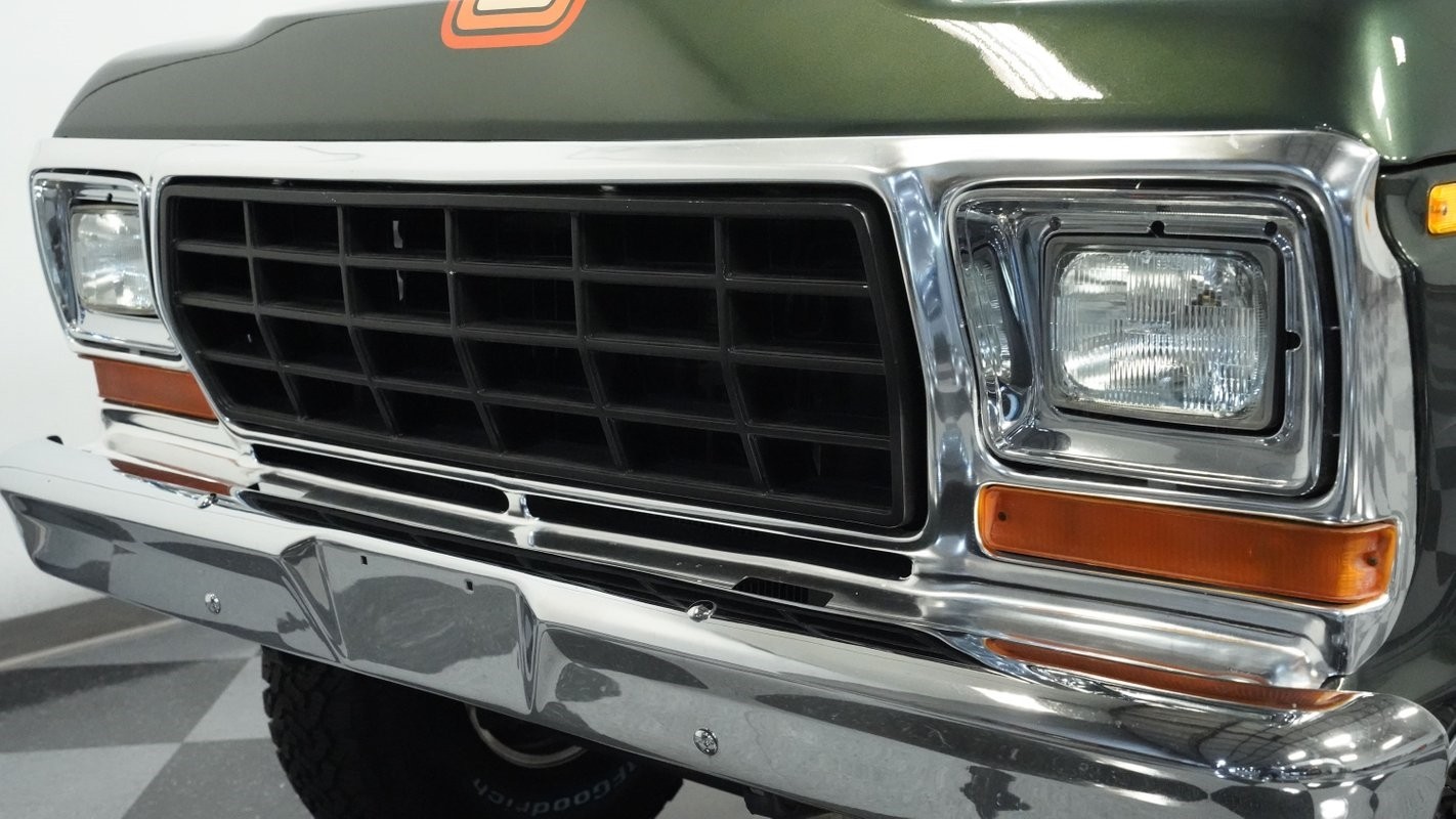Ford-Bronco-1978-SUV-18