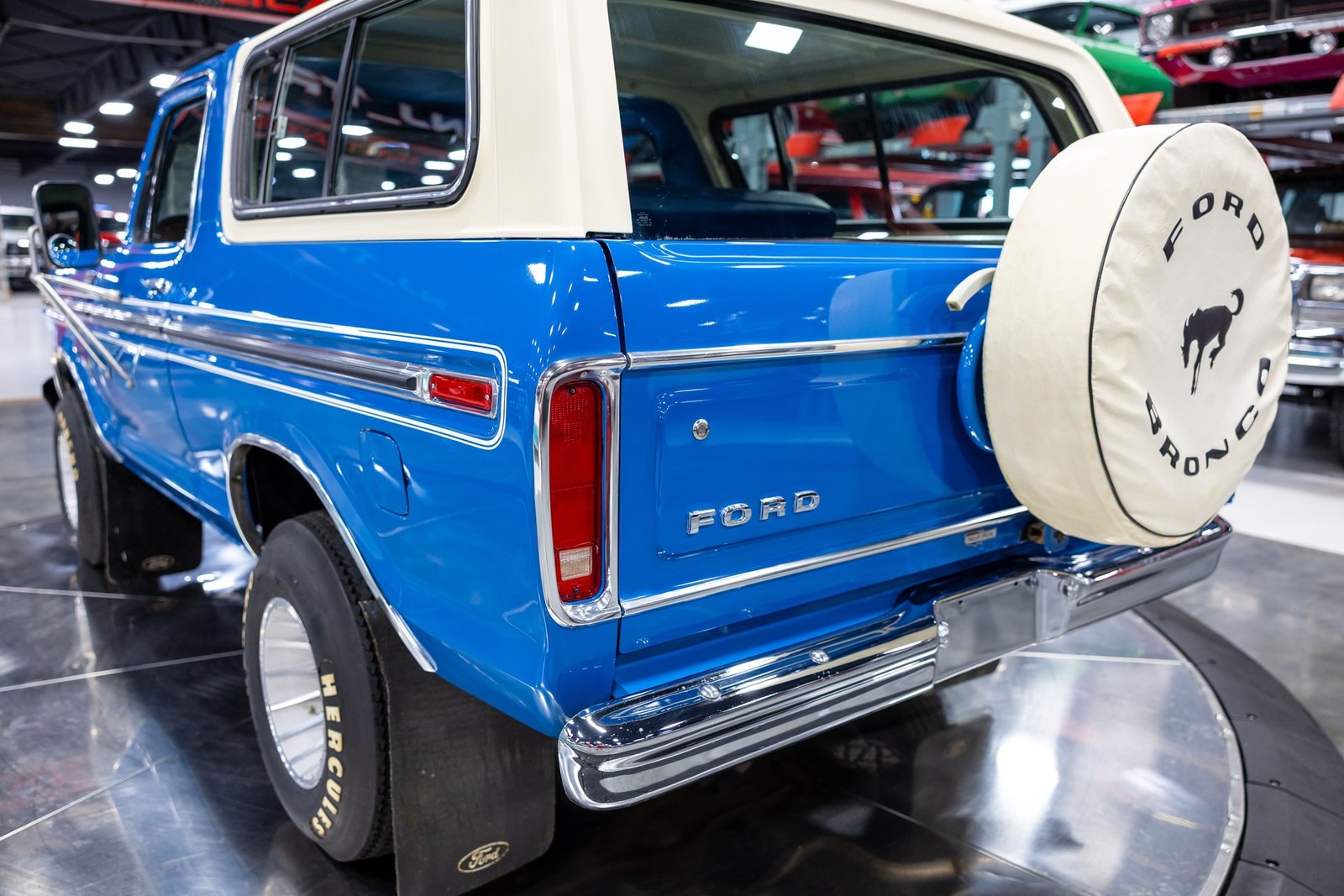 Ford-Bronco-1978-SUV-27