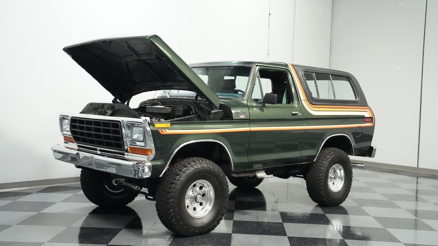 Ford-Bronco-1978-SUV-27