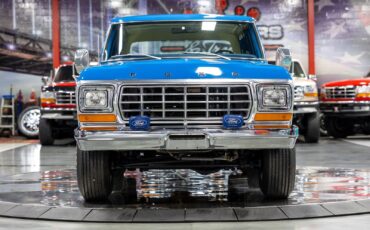 Ford-Bronco-1978-SUV-3
