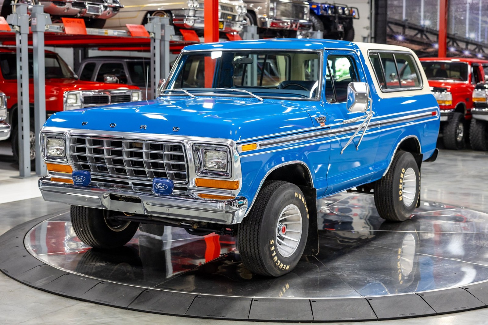 Ford-Bronco-1978-SUV-4