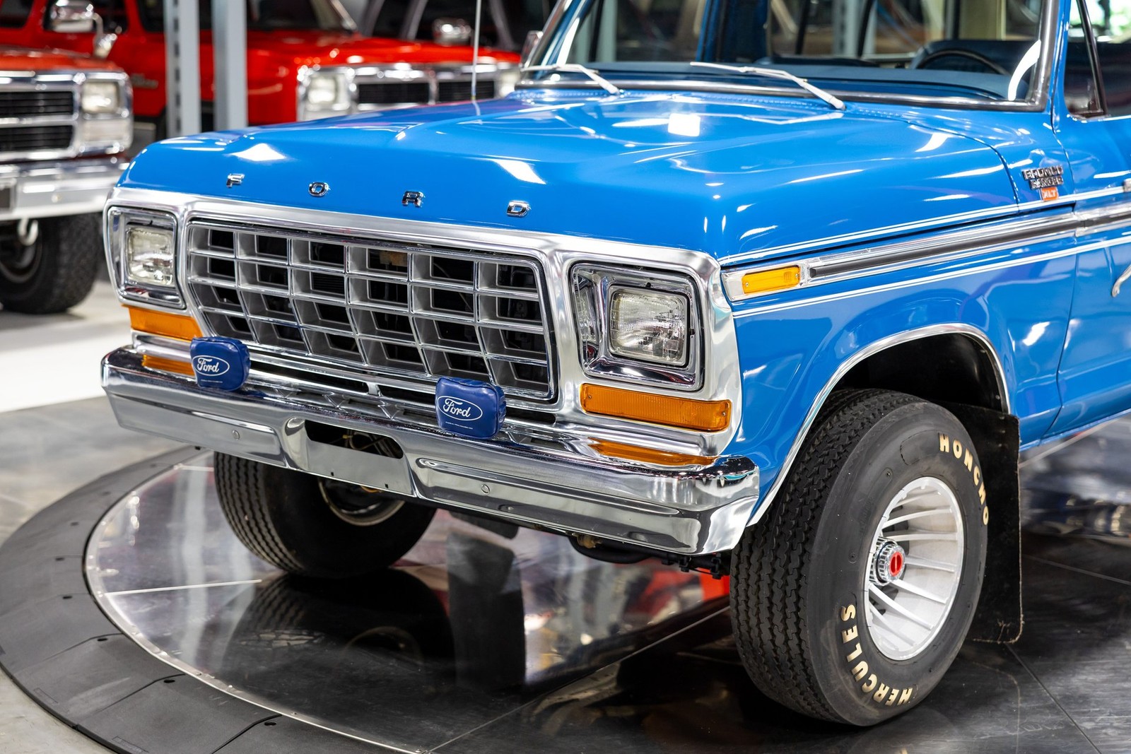 Ford-Bronco-1978-SUV-5