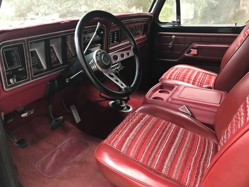 Ford-Bronco-1979-13