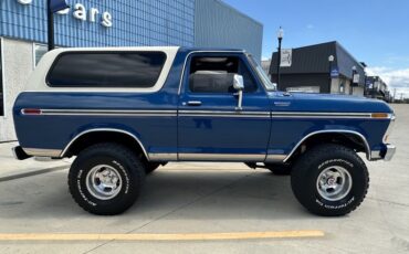 Ford-Bronco-1979-Blue-Metallic-Blue-12