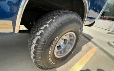 Ford-Bronco-1979-Blue-Metallic-Blue-21