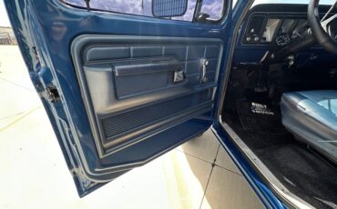 Ford-Bronco-1979-Blue-Metallic-Blue-24