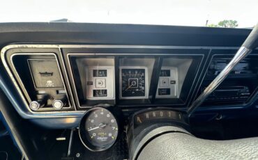 Ford-Bronco-1979-Blue-Metallic-Blue-30