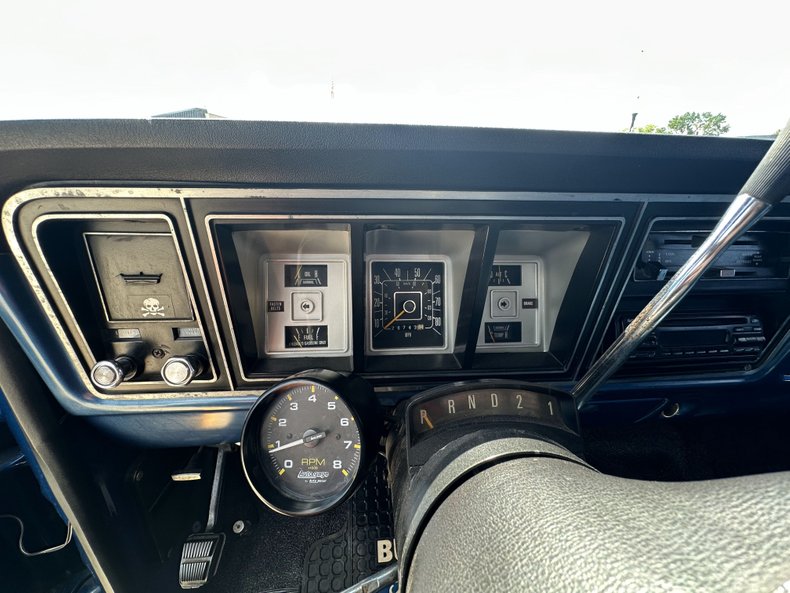 Ford-Bronco-1979-Blue-Metallic-Blue-30