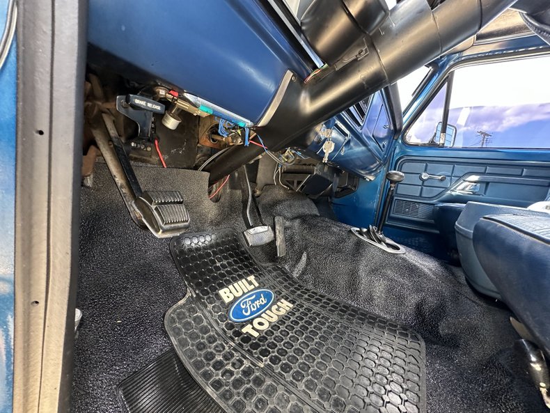 Ford-Bronco-1979-Blue-Metallic-Blue-31