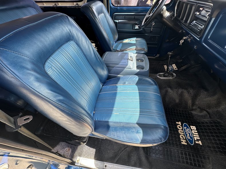 Ford-Bronco-1979-Blue-Metallic-Blue-34