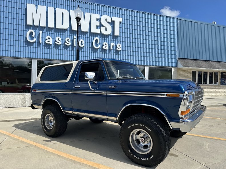 Ford-Bronco-1979-Blue-Metallic-Blue-36