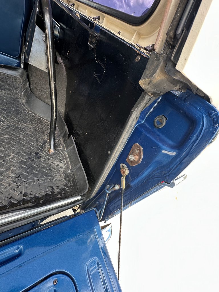 Ford-Bronco-1979-Blue-Metallic-Blue-43