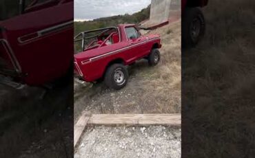 Ford-Bronco-1979-Red-Red-1