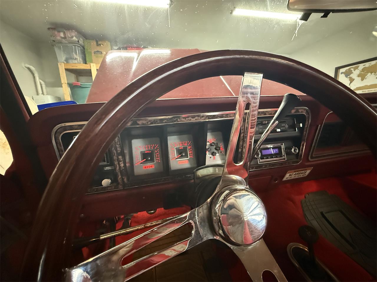 Ford-Bronco-1979-Red-Red-12