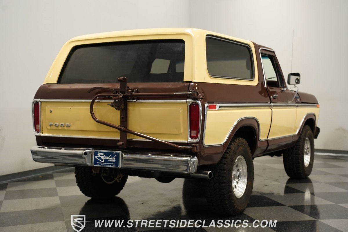 Ford-Bronco-1979-SUV-11