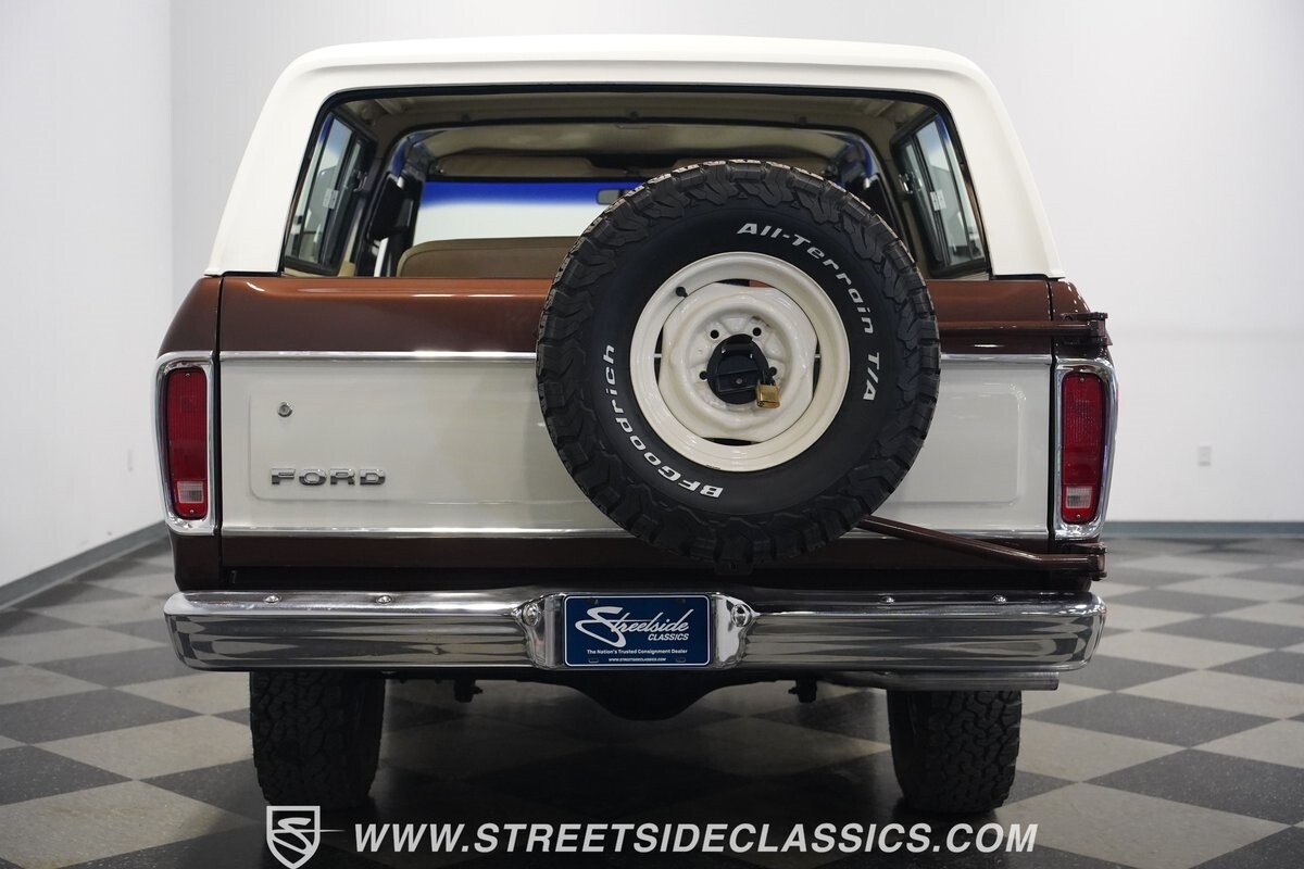 Ford-Bronco-1979-SUV-13