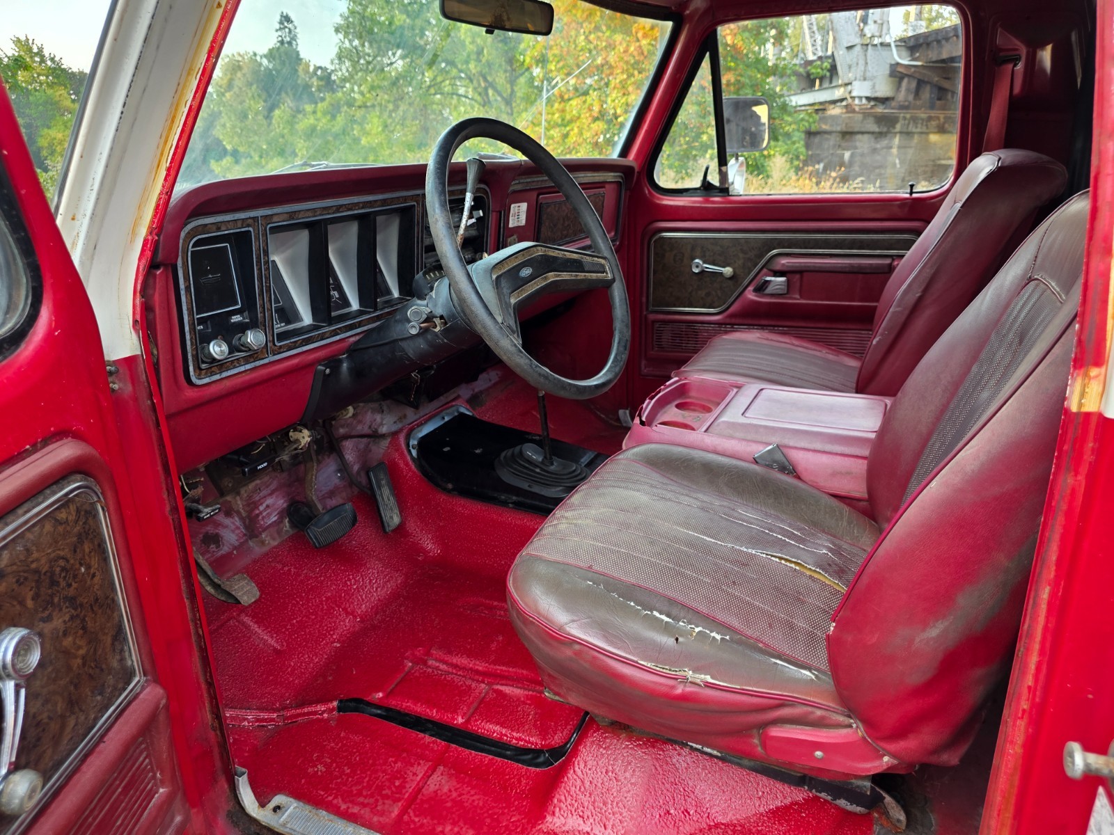 Ford-Bronco-1979-SUV-16