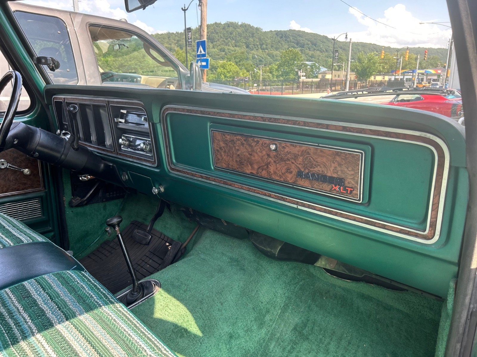 Ford-Bronco-1979-SUV-19