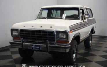 Ford-Bronco-1979-SUV-22