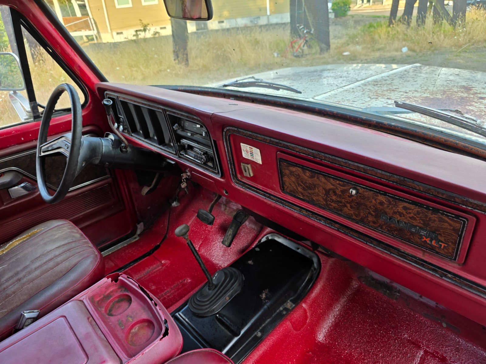Ford-Bronco-1979-SUV-23