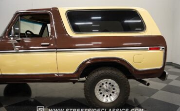 Ford-Bronco-1979-SUV-23