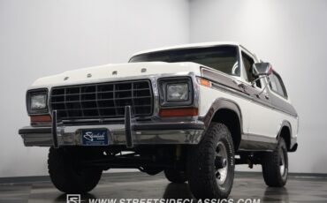 Ford-Bronco-1979-SUV-24