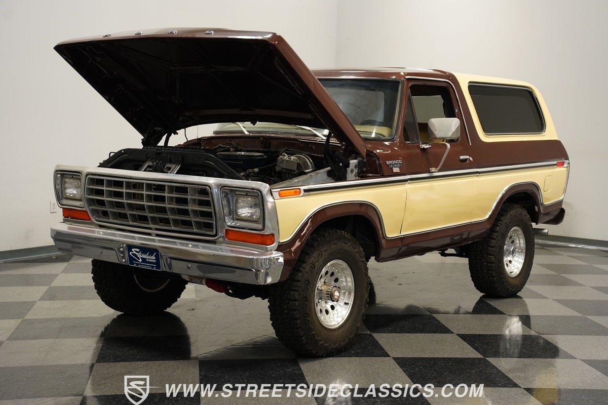 Ford-Bronco-1979-SUV-30