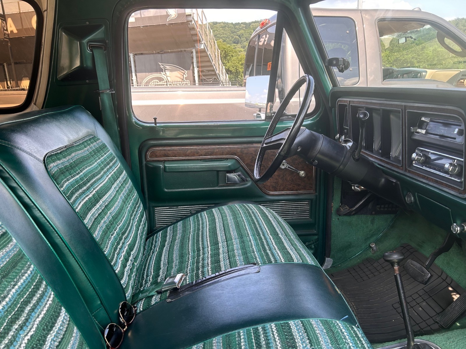 Ford-Bronco-1979-SUV-34