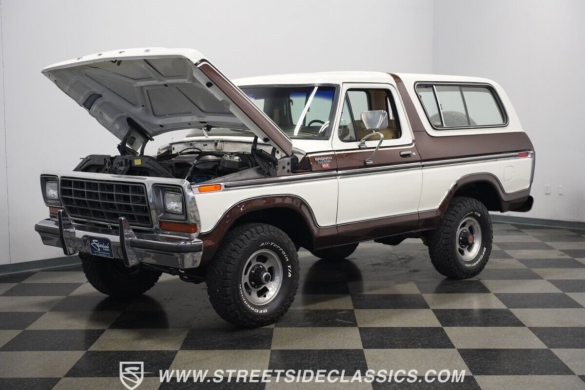 Ford-Bronco-1979-SUV-35