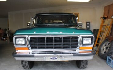 Ford-Bronco-1979-SUV-37