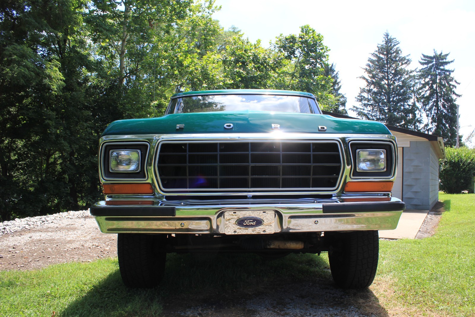 Ford-Bronco-1979-SUV-6