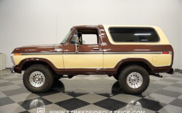 Ford-Bronco-1979-SUV-7