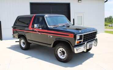 Ford-Bronco-1981-3