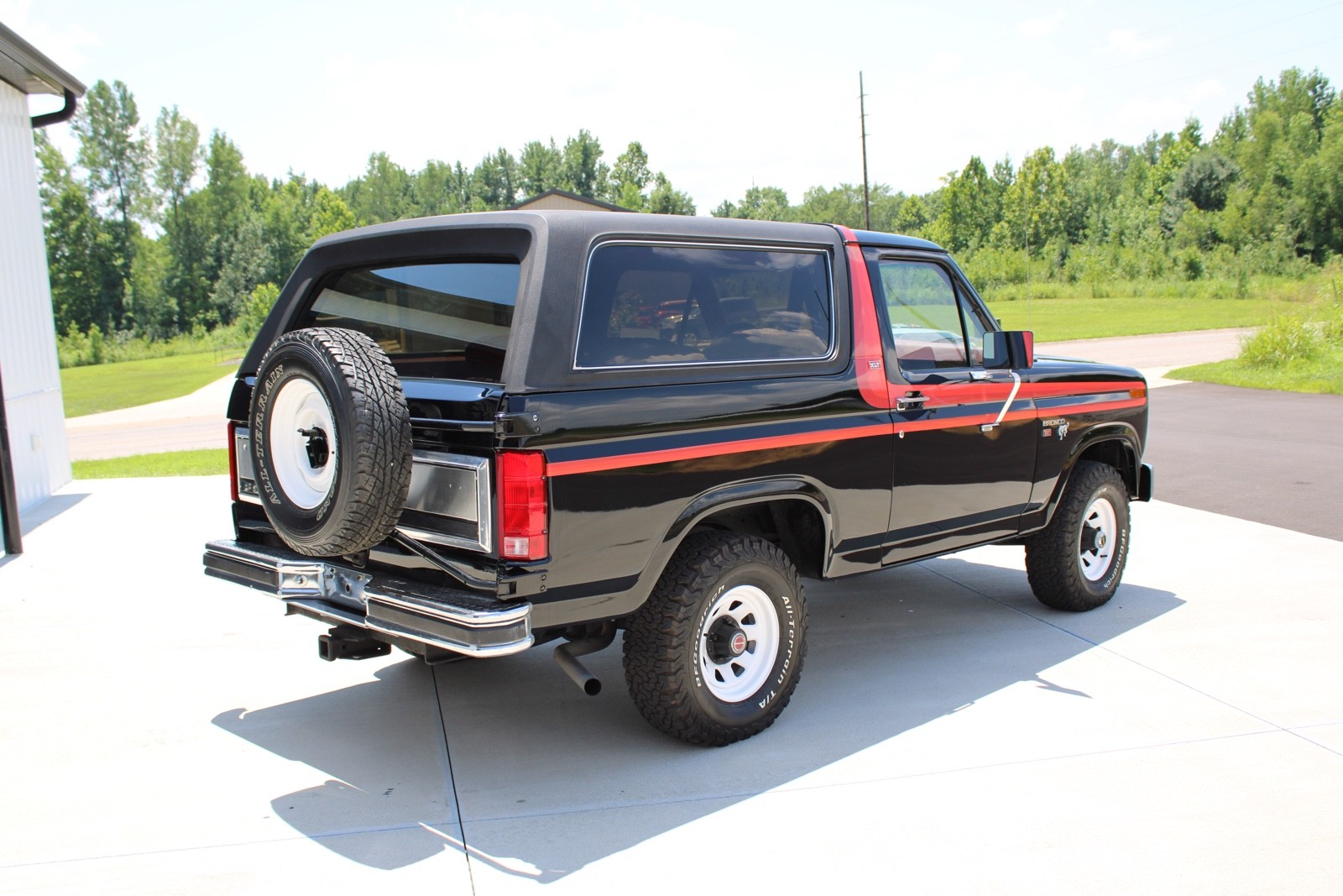 Ford-Bronco-1981-5