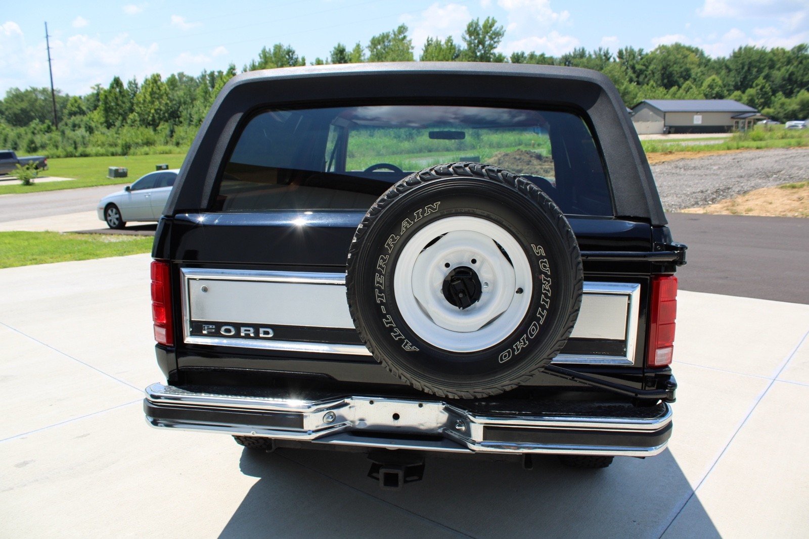 Ford-Bronco-1981-6