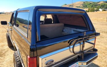 Ford-Bronco-1984-SUV-8