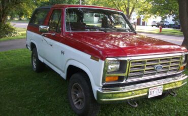 Ford-Bronco-1986-SUV-4
