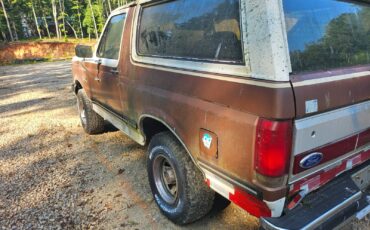 Ford-Bronco-1987-3