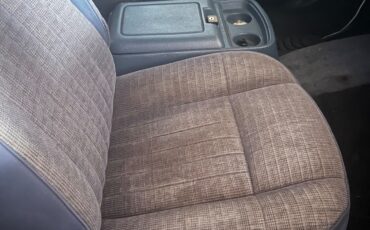 Ford-Bronco-1988-SUV-7