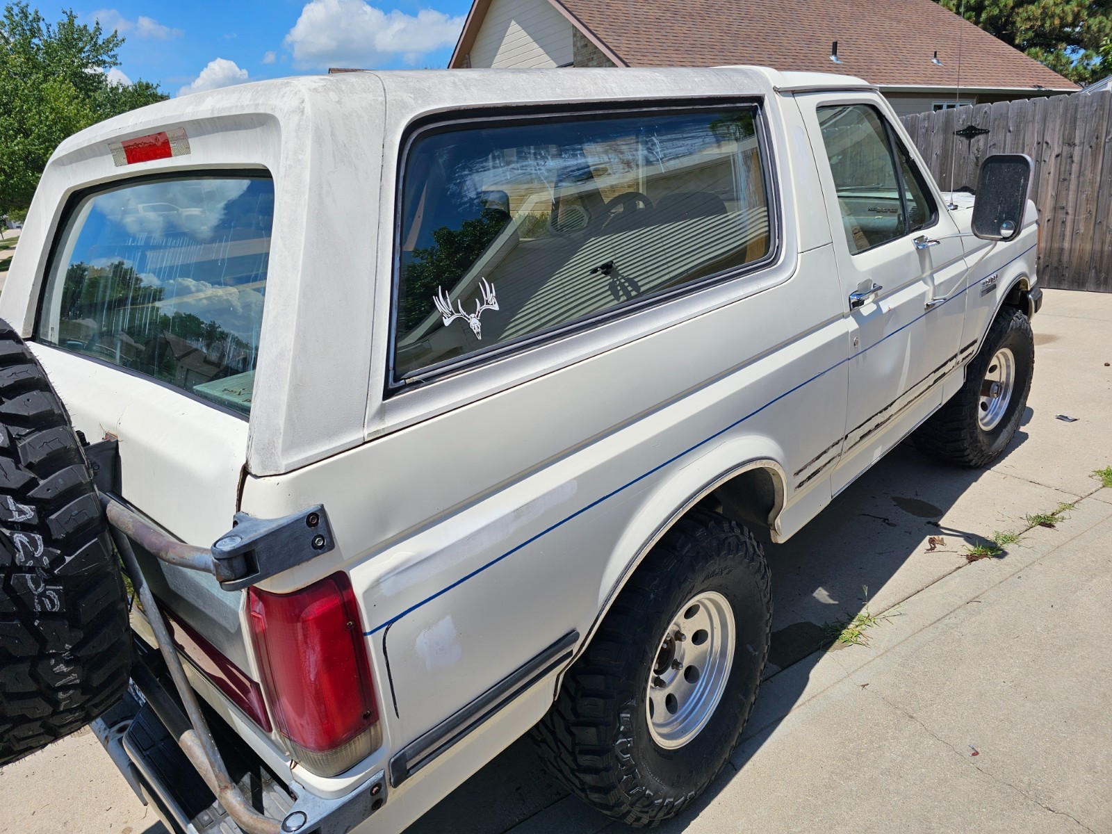 Ford-Bronco-1989-SUV-10