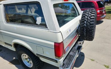 Ford-Bronco-1989-SUV-13