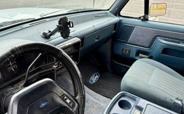 Ford-Bronco-1990-SUV-5