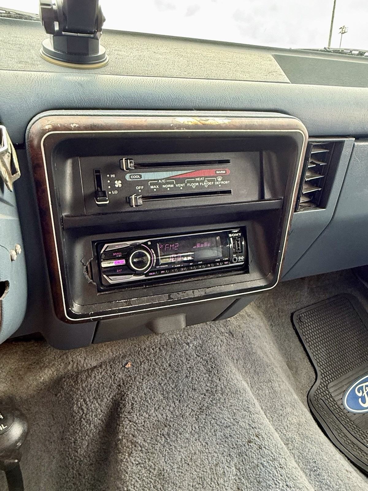 Ford-Bronco-1990-SUV-8