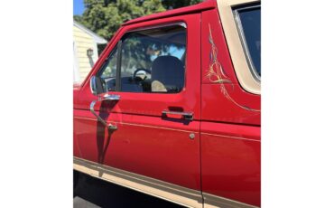 Ford-Bronco-1991-Red-Tan-1