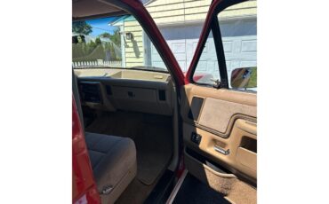 Ford-Bronco-1991-Red-Tan-11