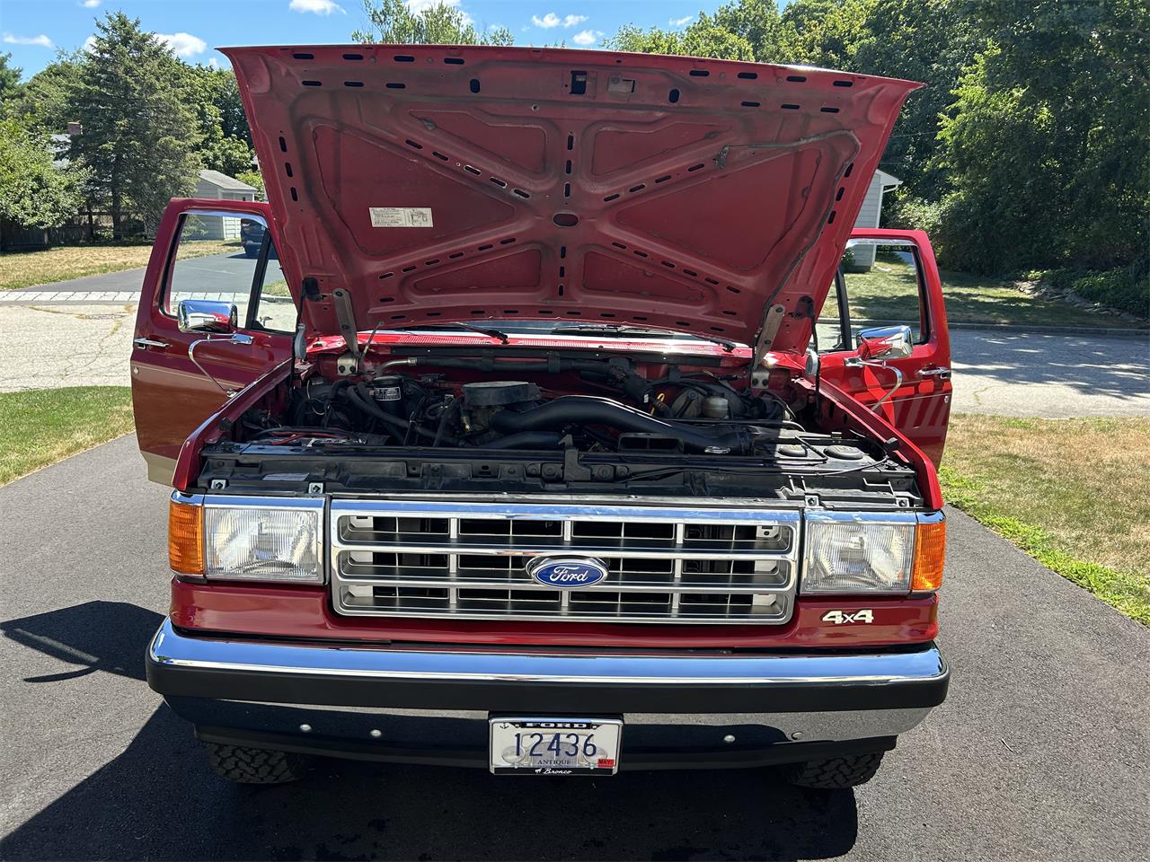 Ford-Bronco-1991-Red-Tan-18