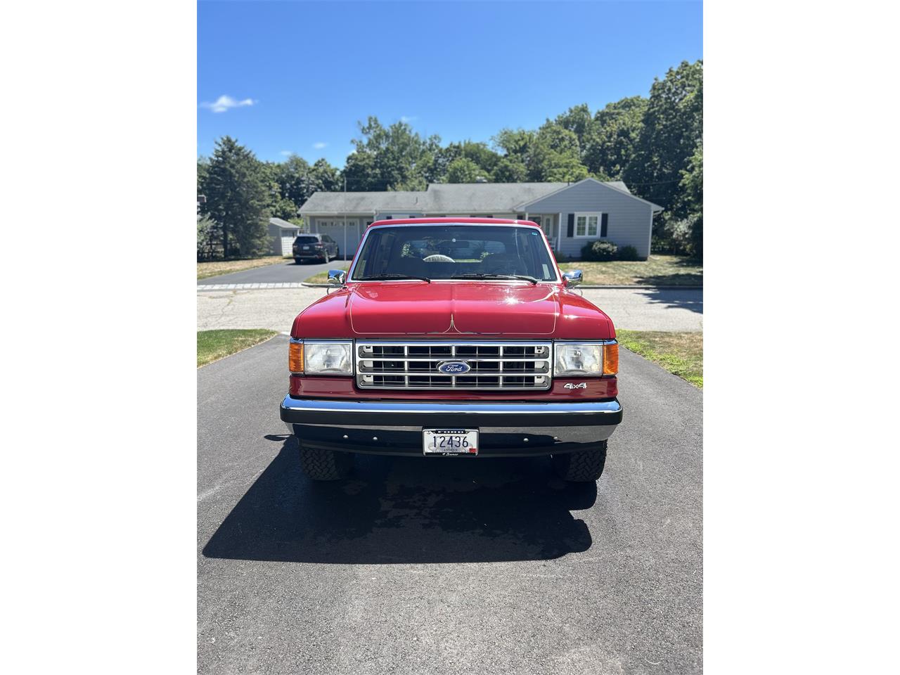 Ford-Bronco-1991-Red-Tan-29