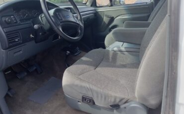 Ford-Bronco-1992-SUV-10